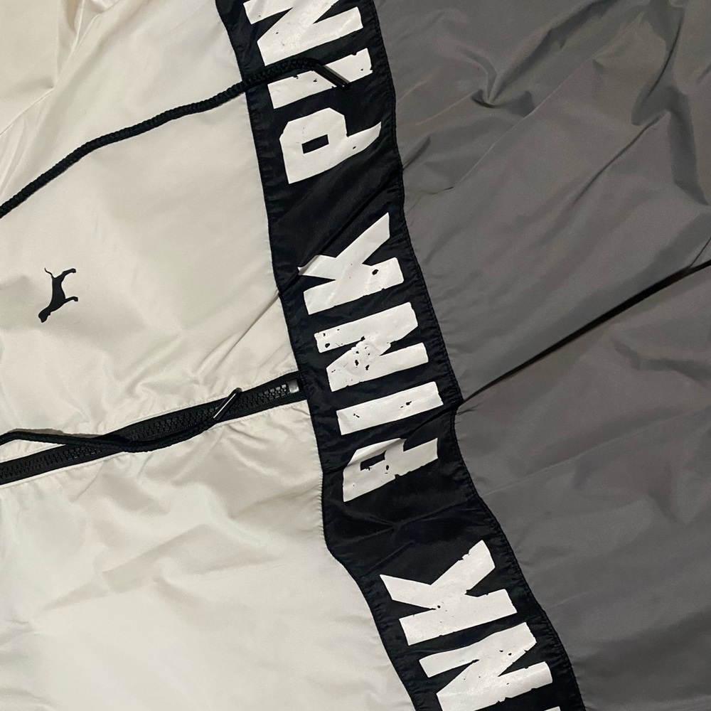 PINK windbreaker - Picture 2 of 3